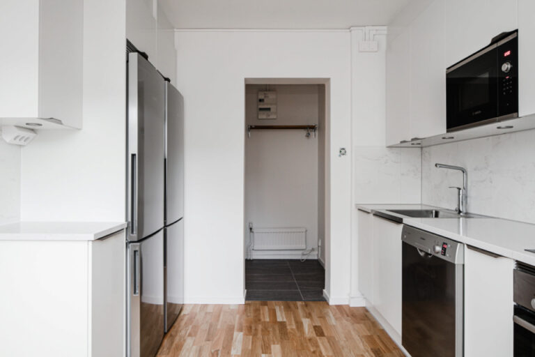 Lägenhet 3 rok på Plogvägen 105