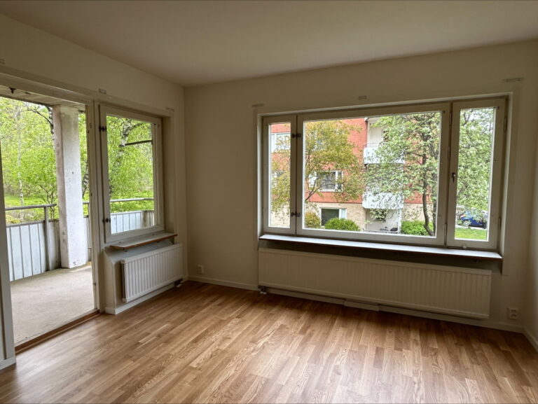 Lägenhet 3 rok på Skrinnarvägen 9