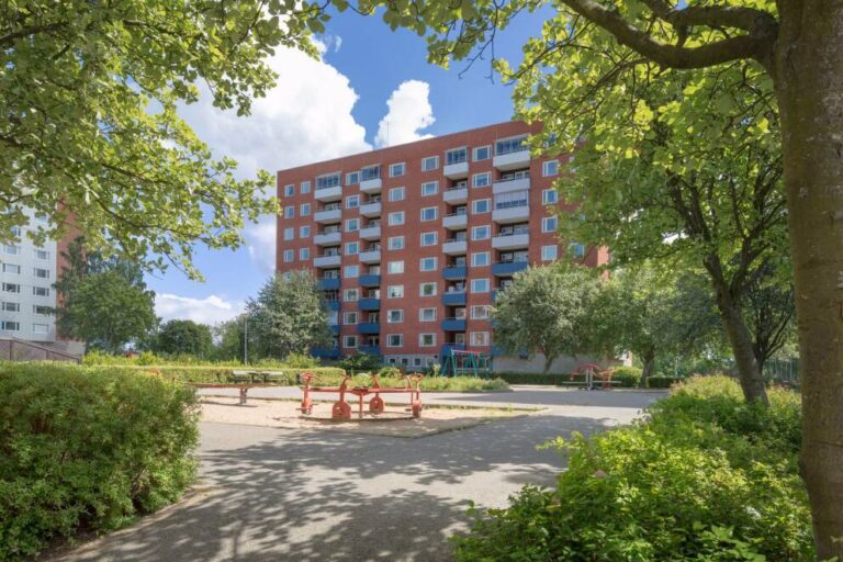 Lägenhet 3 rok på Vilbergsgatan 18