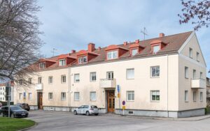 Lägenhet 4 rok på Bråboplan 40