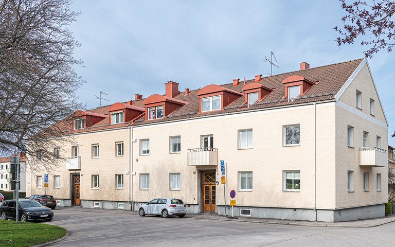 Lägenhet 4 rok på Bråboplan 40