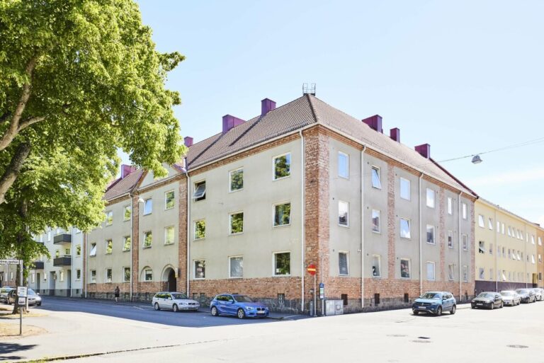 Lägenhet 4 rok på Floragatan 5 C