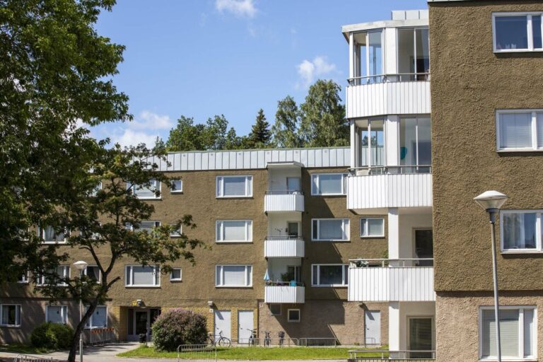 Lägenhet 4 rok på Skrinnarvägen 15