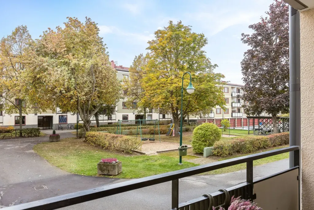 Bostadsrätt med 3 rum på Munkhagsgatan 62 i Linköping, bild 2 av 4