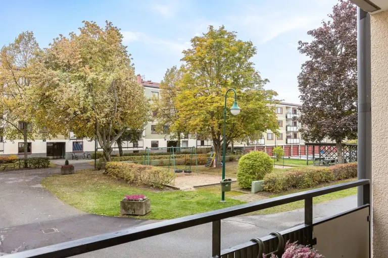 Bostadsrätt med 3 rum på Munkhagsgatan 62 i Linköping, bild 2 av 4