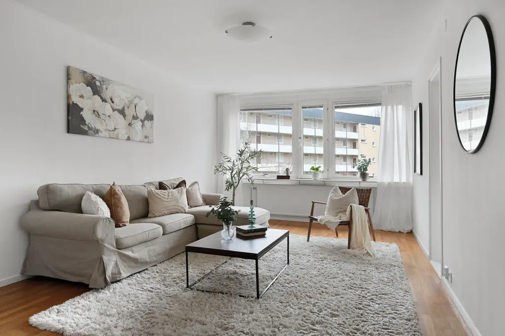 Bostadsrätt med 2 rum på Loftvägen 12 i Huddinge, bild 2 av 4