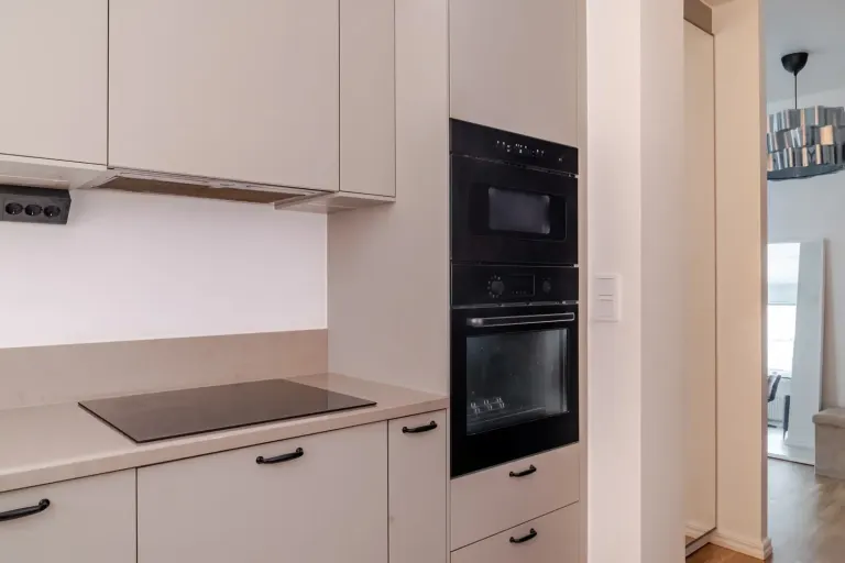 Bostadsrätt med 3 rum på Sandalmakarbacken 9 i Stockholm, bild 4 av 4