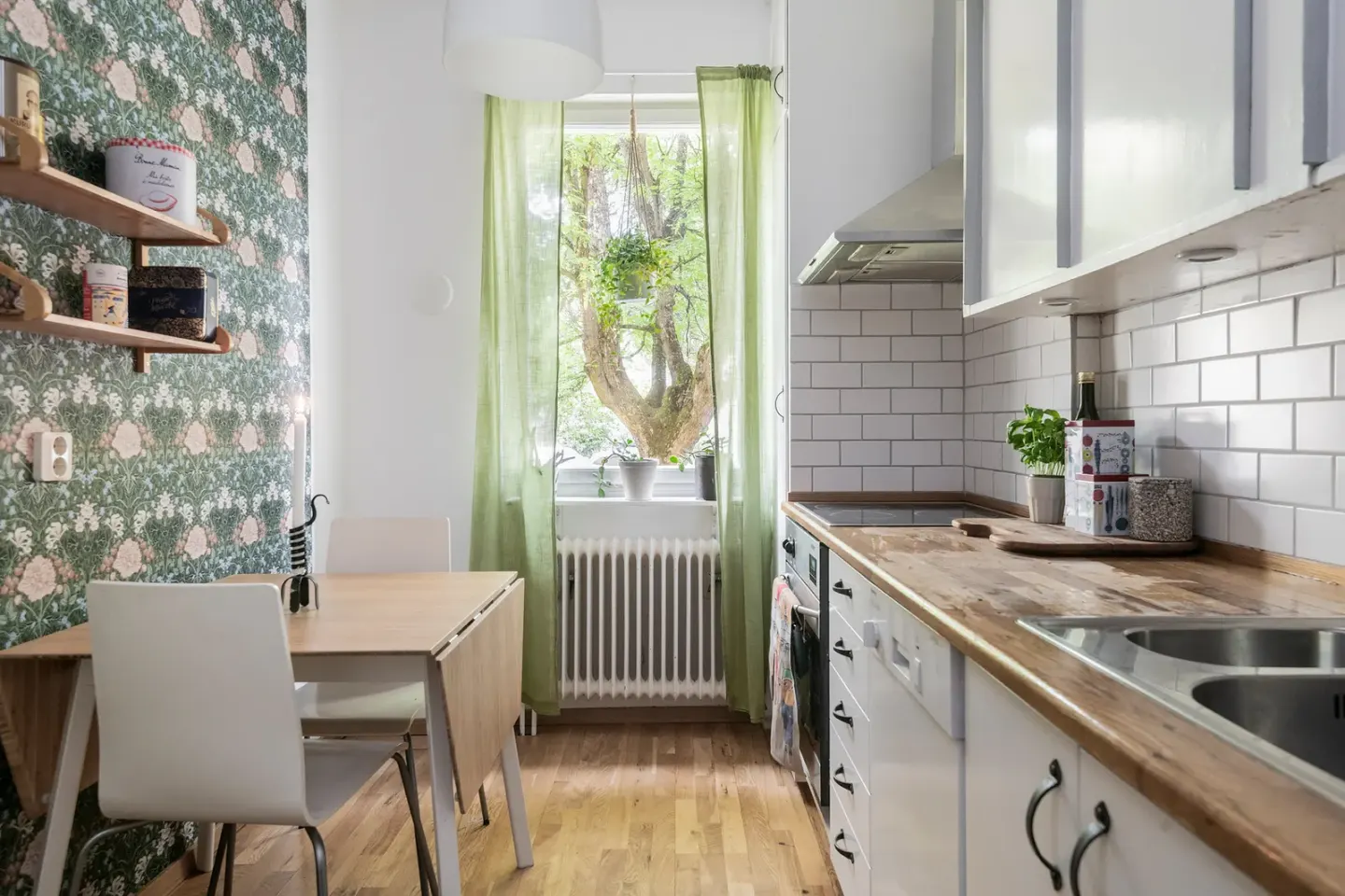 Bostadsrätt med 2 rum på Rämensvägen 43 i Stockholm