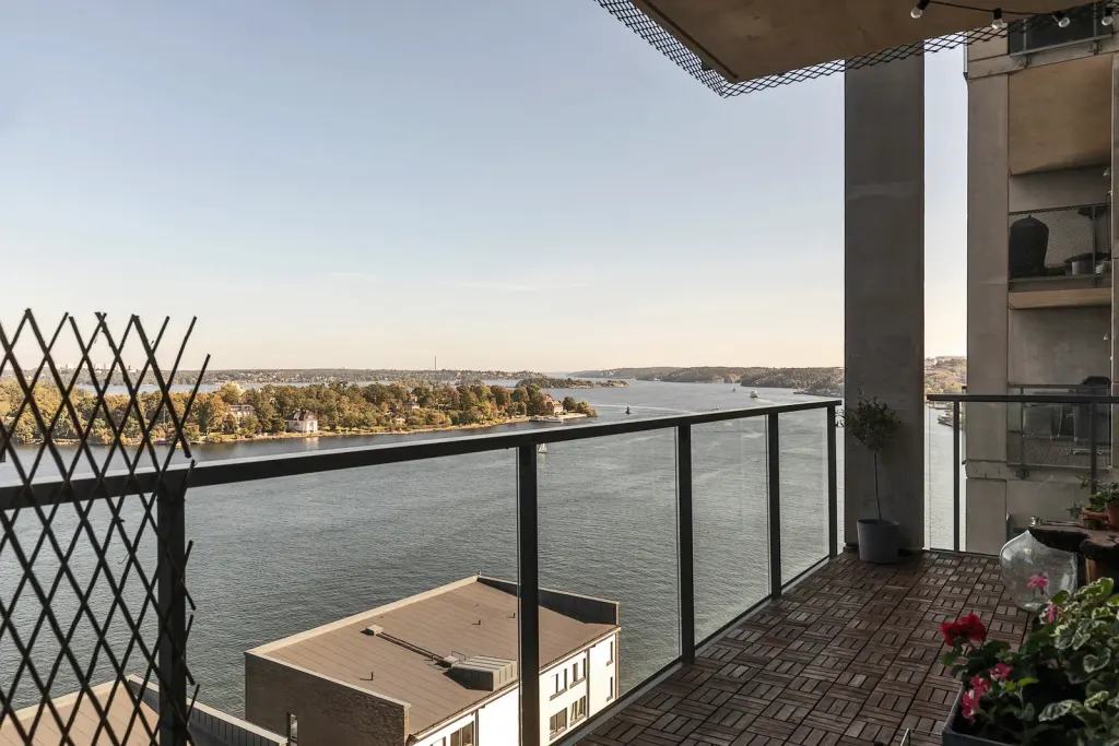 Bostadsrätt med 3 rum på Siloplatsen 6 i Nacka, bild 2 av 4