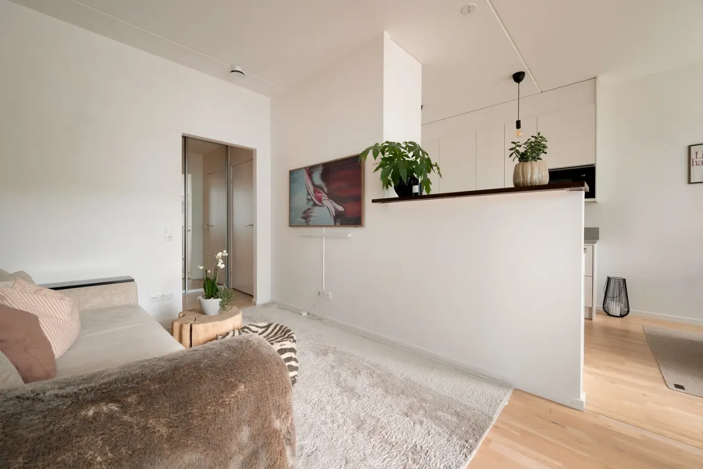 Bostadsrätt med 2 rum på Södra vägen 63 i Nacka, bild 4 av 4