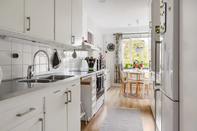 Bostadsrätt med 2 rum på Strandvägen 11 i Motala, bild 2 av 4