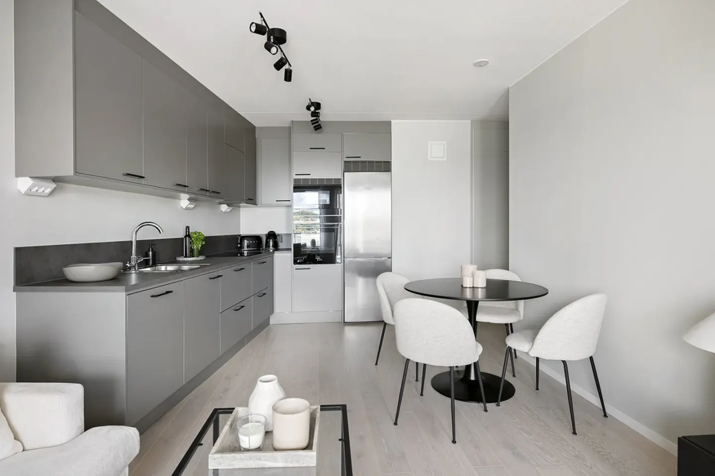 Bostadsrätt med 2 rum på Veddestastråket 7 i Järfälla