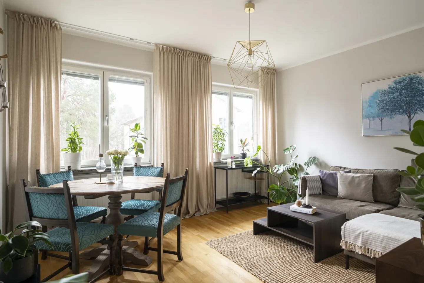 Bostadsrätt med 2 rum på Björkbacksvägen 30 i Stockholm
