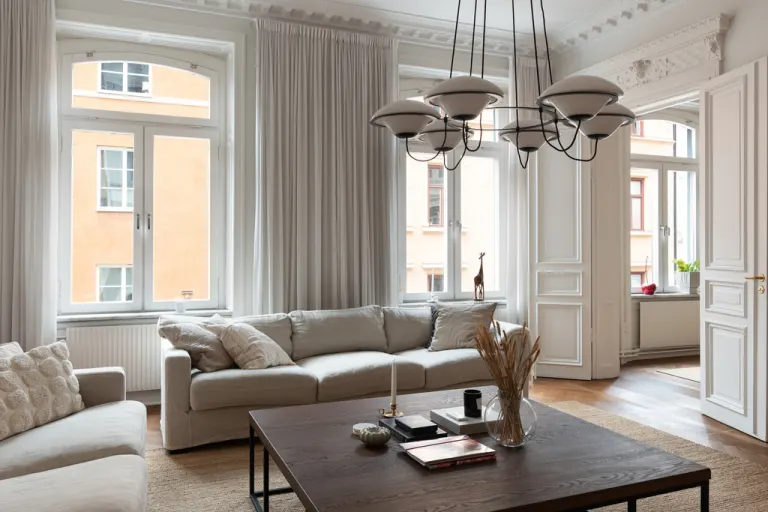 Bostadsrätt med 5 rum på Grevgatan 22 i Stockholm, bild 3 av 5
