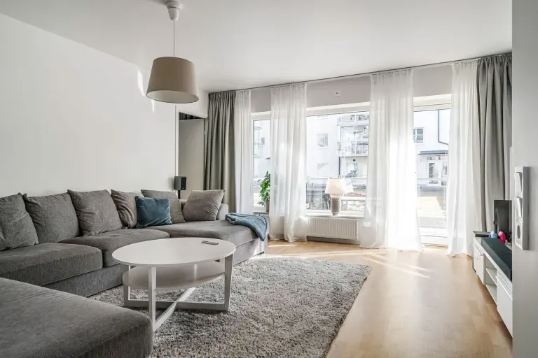Bostadsrätt med 4 rum på Fotbollsvägen 20 i Nyköping, bild 2 av 4