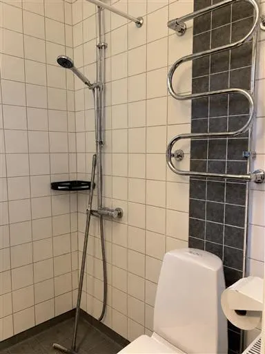 Hyresrätt med 2 rum på SKOLGATAN 40 i Örebro, bild 4 av 4