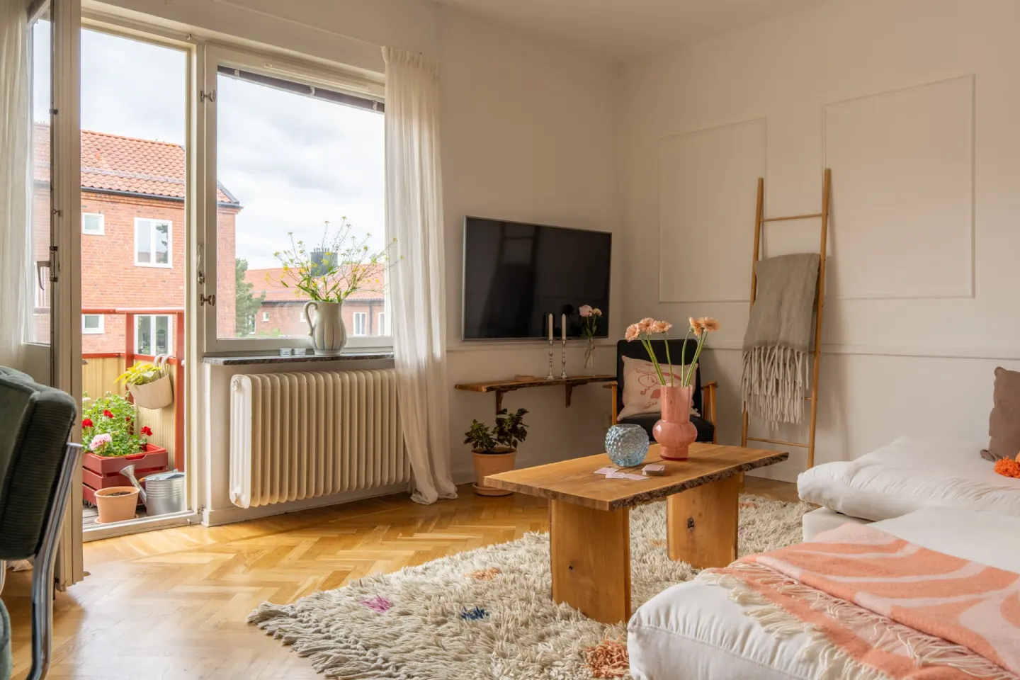 Bostadsrätt med 2 rum på Fregattvägen 34 i Stockholm, bild 2 av 5