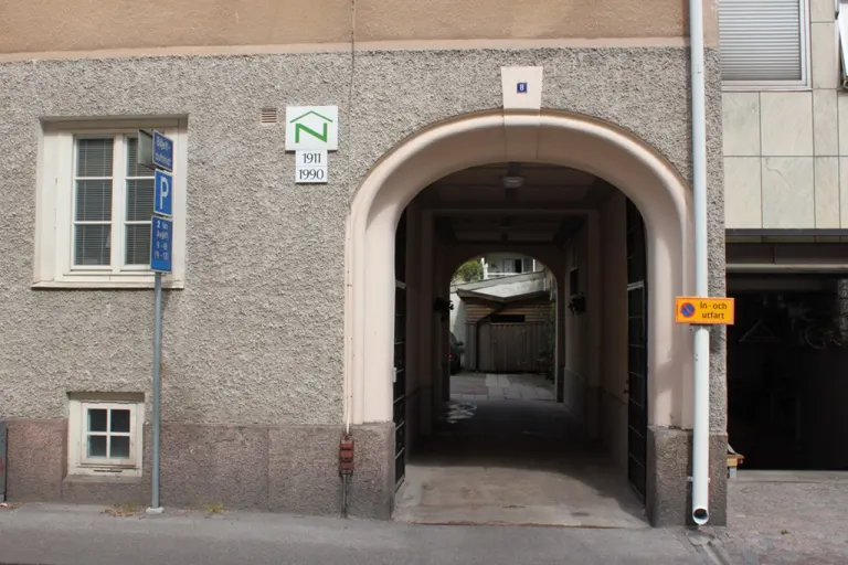 Hyresrätt med 5 rum på S:t Annegatan 8 i Nyköping, bild 2 av 5