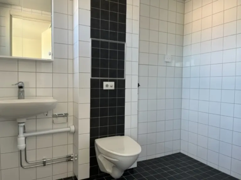 Hyresrätt med 3 rum på Surbrunnsvägen 2D i Hallstahammar, bild 5 av 5