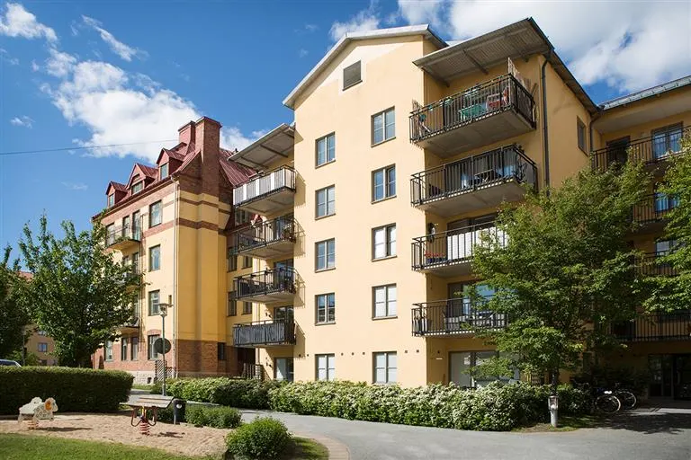 Hyresrätt med 2 rum på S Grev Rosengatan 12 i Örebro