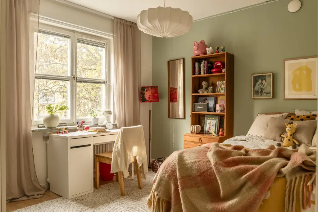 Bostadsrätt med 4 rum på Hövdingagatan 28 i Stockholm, bild 4 av 4