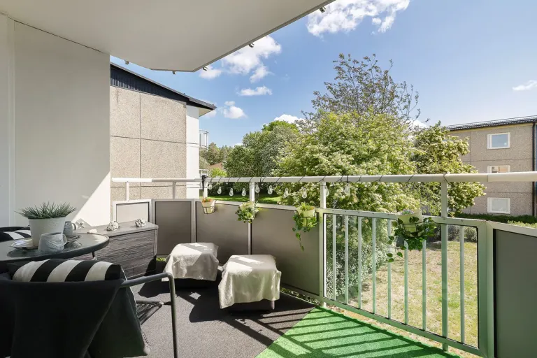Bostadsrätt med 2 rum på Vältvägen 14 i Järfälla