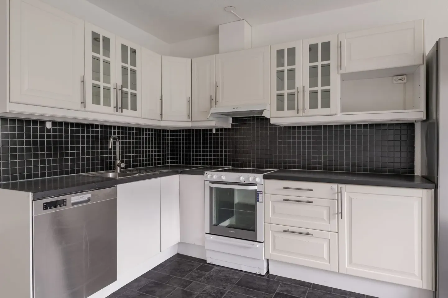 Bostadsrätt med 3 rum på Folkungagatan 35B i Mjölby, bild 2 av 4