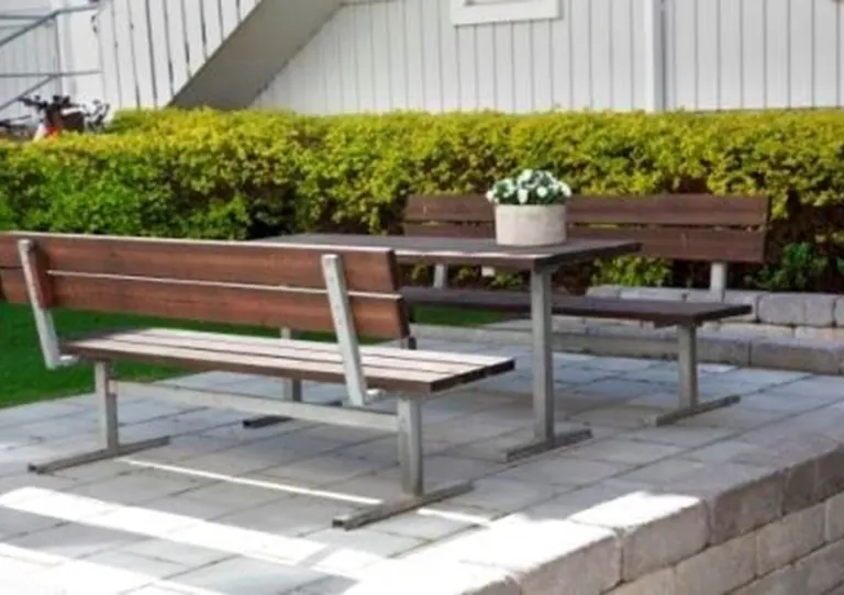 Hyresrätt med 2 rum på Stora Torget 3 i Vadstena, bild 2 av 5