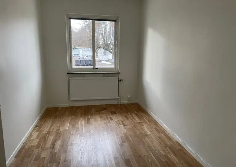 Hyresrätt med 2 rum på STRÖMSTADSVÄGEN 34C i Uddevalla, bild 3 av 5