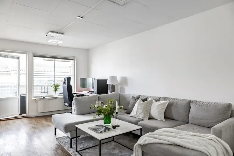 Bostadsrätt med 2 rum på Jaktvägen 149 i Upplands Väsby, bild 4 av 4