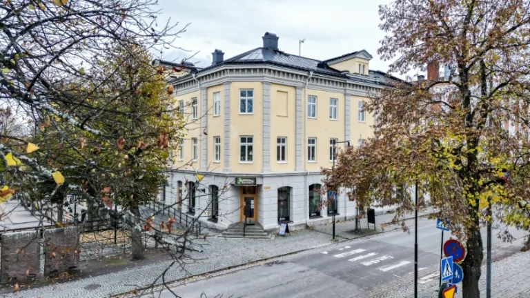 Hyresrätt med 3 rum på Stortorget 2 i Hallsberg