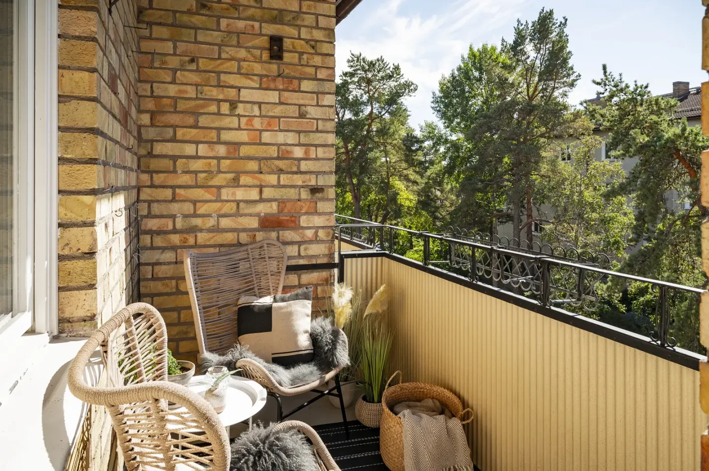 Bostadsrätt med 2 rum på Terrängvägen 45 i Stockholm, bild 3 av 4