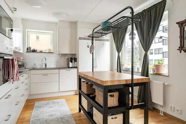 Bostadsrätt med 4 rum på Honnörsgatan 16 i Linköping, bild 3 av 4