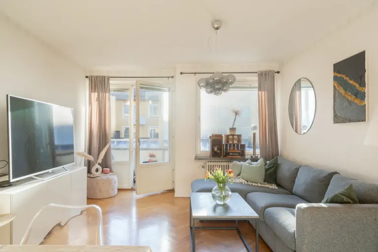 Bostadsrätt med 2 rum på Skjutsaregatan 22A i Nyköping, bild 2 av 4