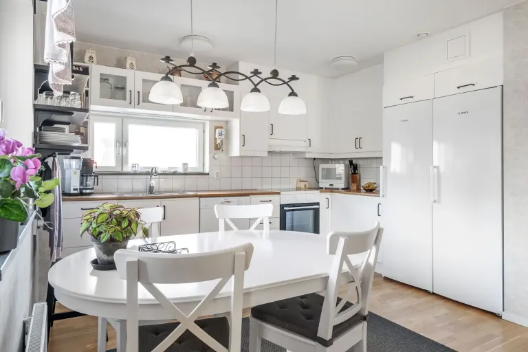 Bostadsrätt med 4 rum på Riggargatan 2F i Nyköping, bild 3 av 4