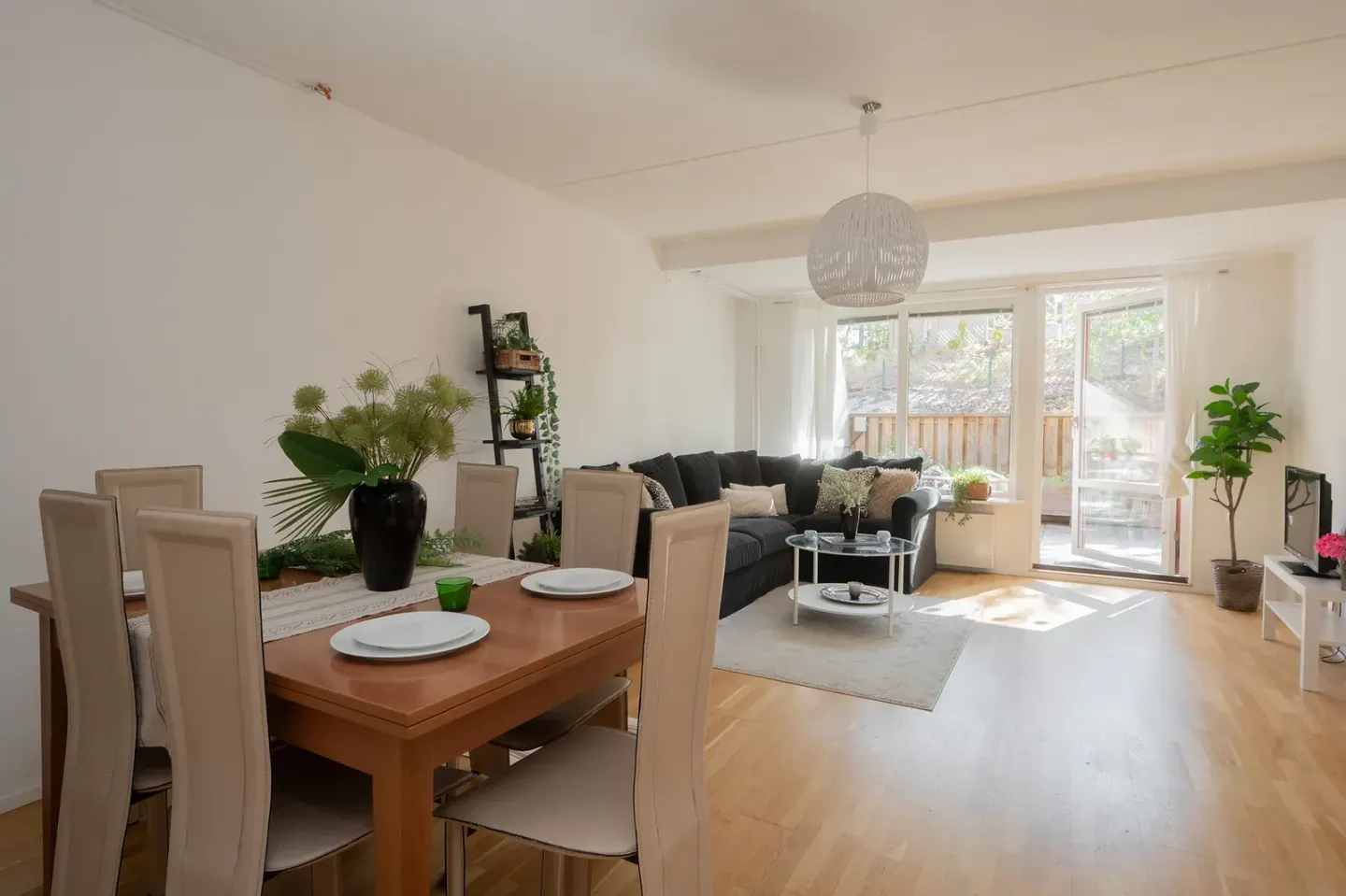 Bostadsrätt med 2 rum på Bergakungsvägen 11 i Huddinge