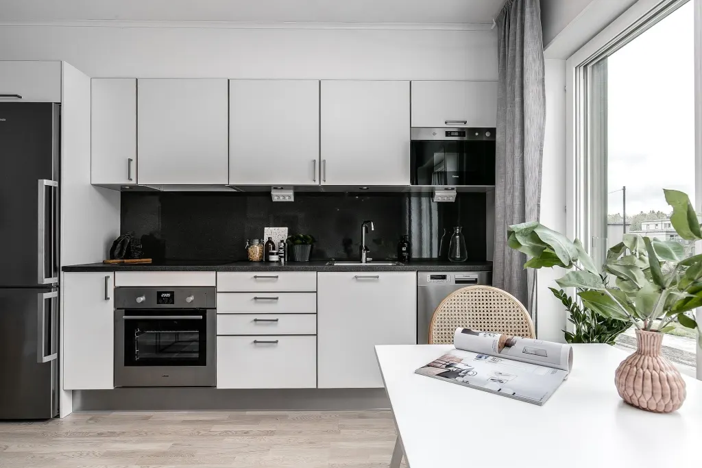 Hyresrätt med 1 rum på Hermanstorpsvägen 22 i Haninge, bild 2 av 5