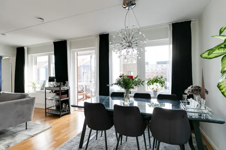 Bostadsrätt med 3 rum på Åbroddgatan 5 i Örebro, bild 3 av 4