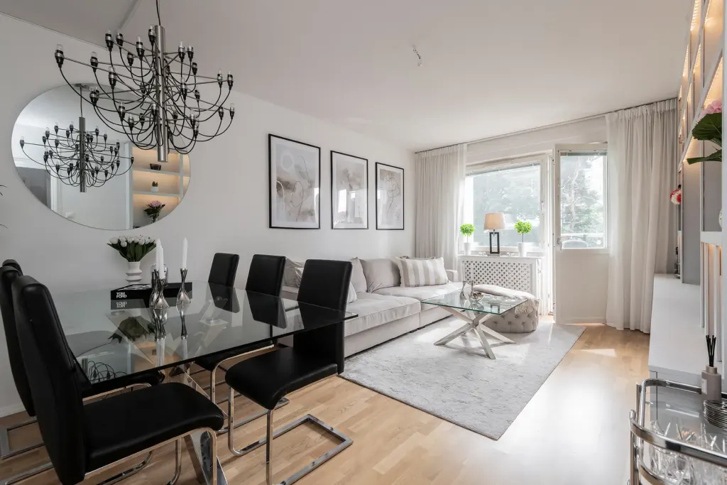 Bostadsrätt med 2 rum på Siljansvägen 70 i Stockholm, bild 2 av 4