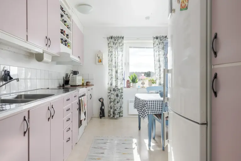 Bostadsrätt med 2 rum på Bispmotalagatan 29D i Motala, bild 4 av 4
