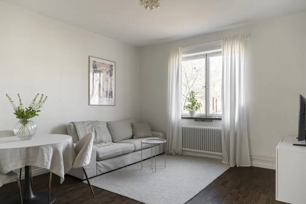 Bostadsrätt med 2 rum på Knypplerskevägen 7 i Stockholm, bild 4 av 4