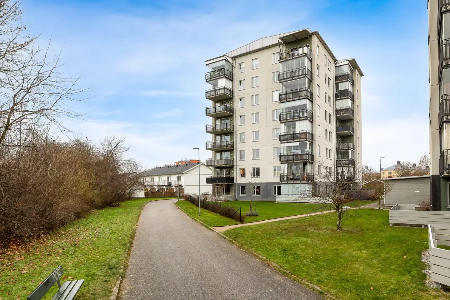 Bostadsrätt med 3 rum på Lertagsgatan 54 i Örebro, bild 2 av 4