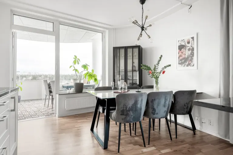 Bostadsrätt med 4 rum på Funäsgatan 8 i Stockholm, bild 4 av 4