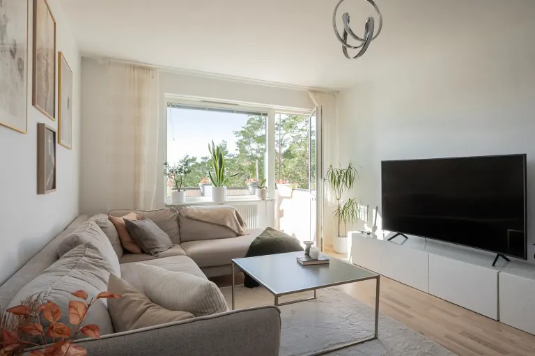 Bostadsrätt med 4 rum på Månstorpsvägen 7 i Botkyrka, bild 4 av 4