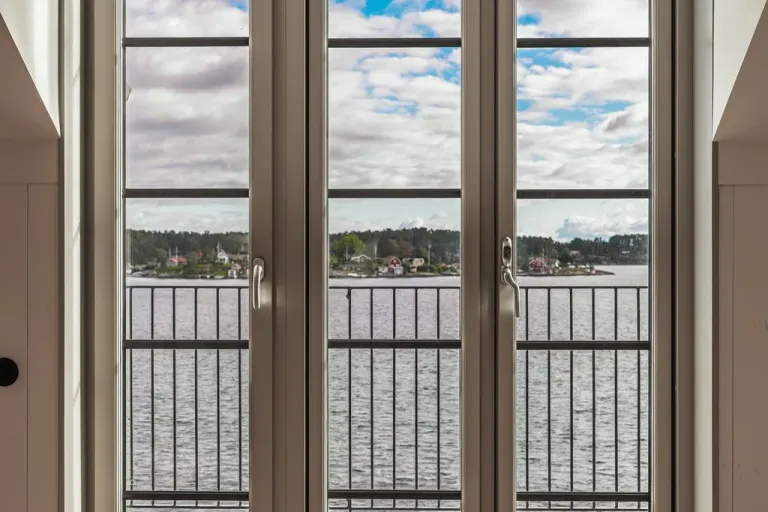 Bostadsrätt med 4 rum på Ägirs gränd 12 i Haninge, bild 3 av 5