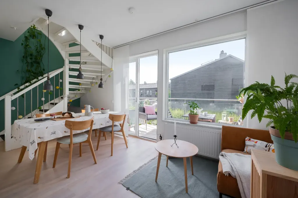 Bostadsrätt med 3,5 rum på Sturevägen 8E i Huddinge, bild 4 av 4