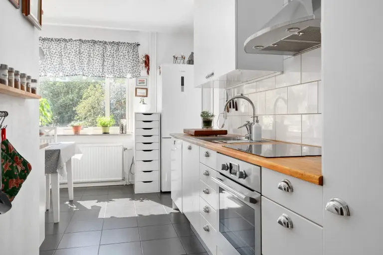 Bostadsrätt med 3 rum på Lantmilsgatan 34 i Göteborg, bild 2 av 4