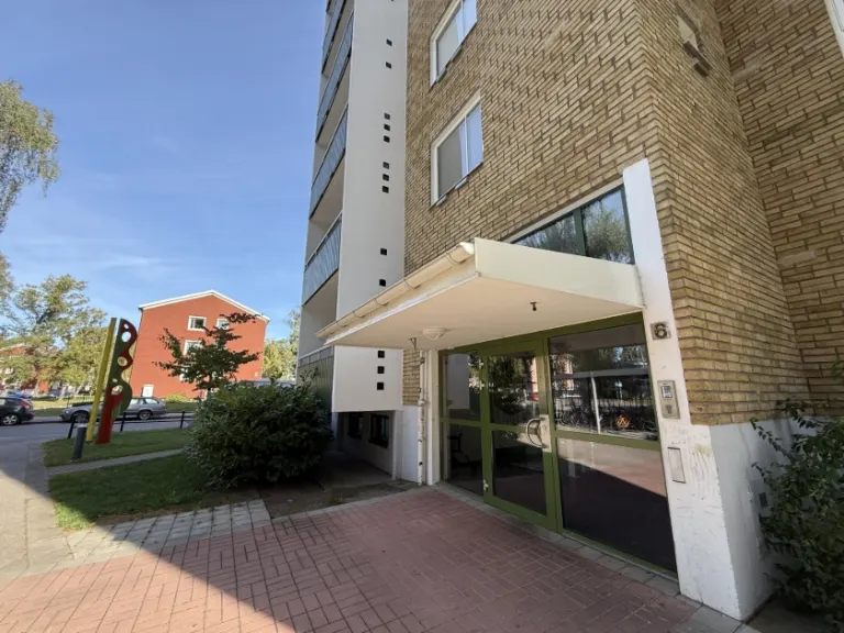 Hyresrätt med 5 rum på Adelgatan 6 i Kalmar