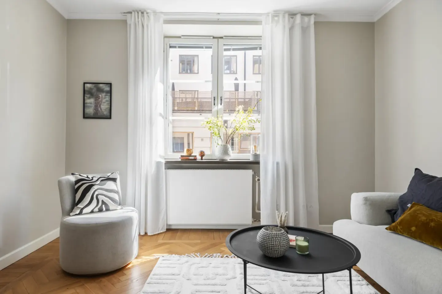 Bostadsrätt med 1,5 rum på Svarvargatan 3 i Stockholm, bild 2 av 4