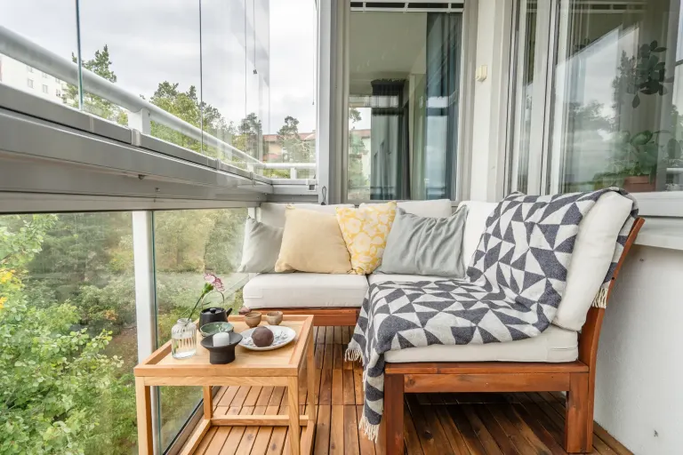 Bostadsrätt med 3 rum på Skidskyttevägen 6 i Stockholm, bild 3 av 4